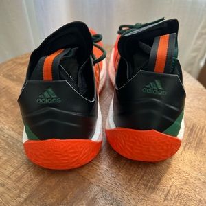 Mens adidas Sz 9 SM Harden vol 2 basketball sneakers